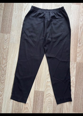 Zara Kadın Siyah Rahat Kesim Kumaş Pantolon - Görsel 5