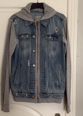 LC Waikiki l