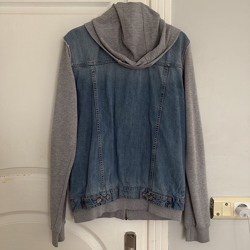 Gri Kapüşonlu Salaş Denim Ceket - Görsel 3