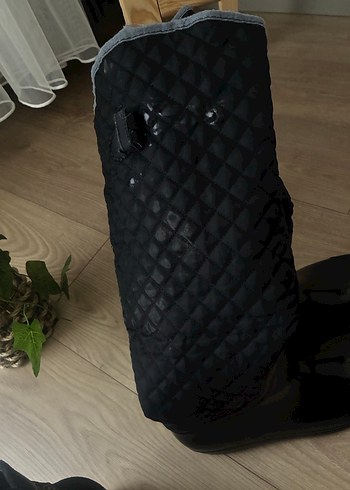 Siyah Rugan Dizüstü Topuklu Bot - Görsel 3