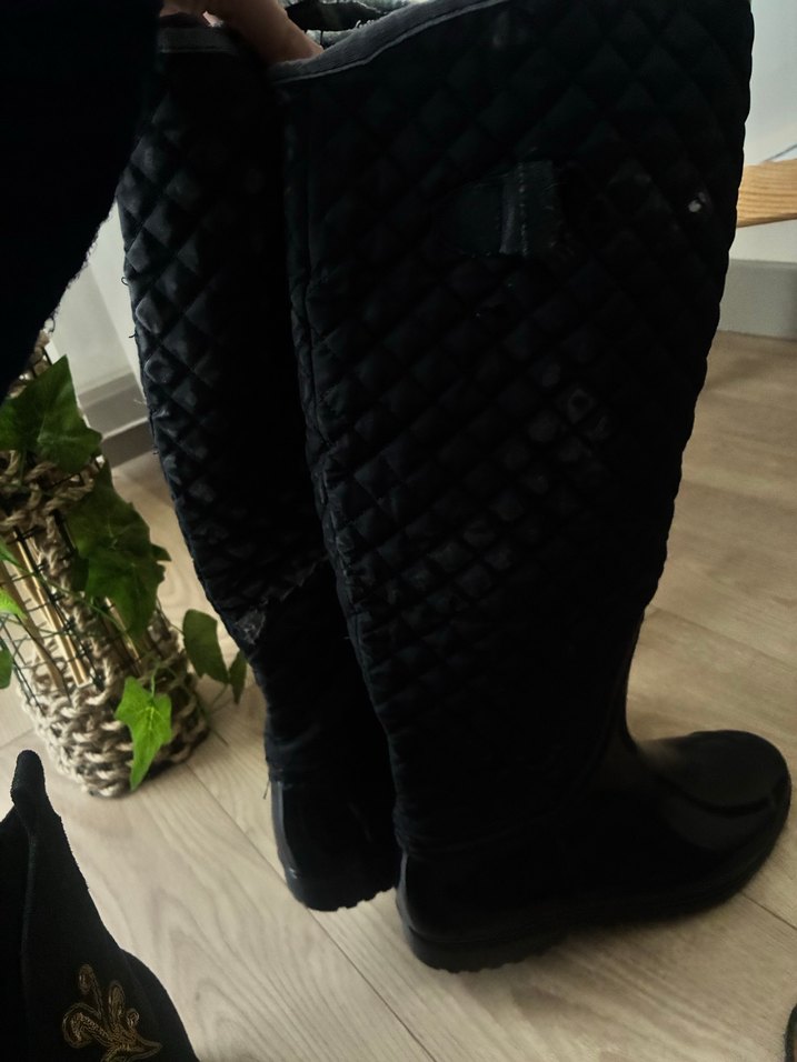 Siyah Rugan Dizüstü Topuklu Bot - Görsel 4