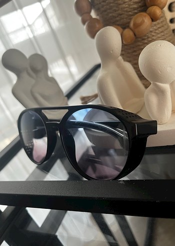 Şeffaf Siyah Gotik Kadın Gözlüğü - Görsel 5