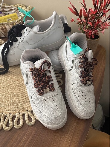41 Beden beyaz Renk Nike air force Almanya dan orijinal
