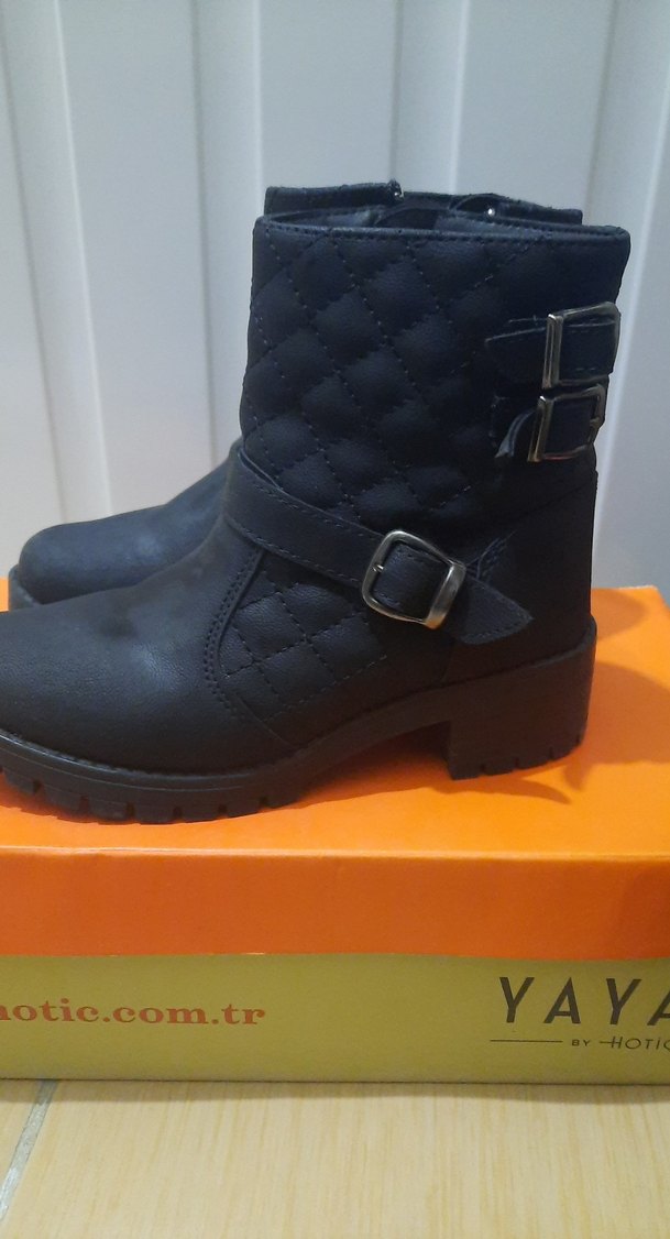 Siyah  Tokalı Kadın Biker Bot - Görsel 3