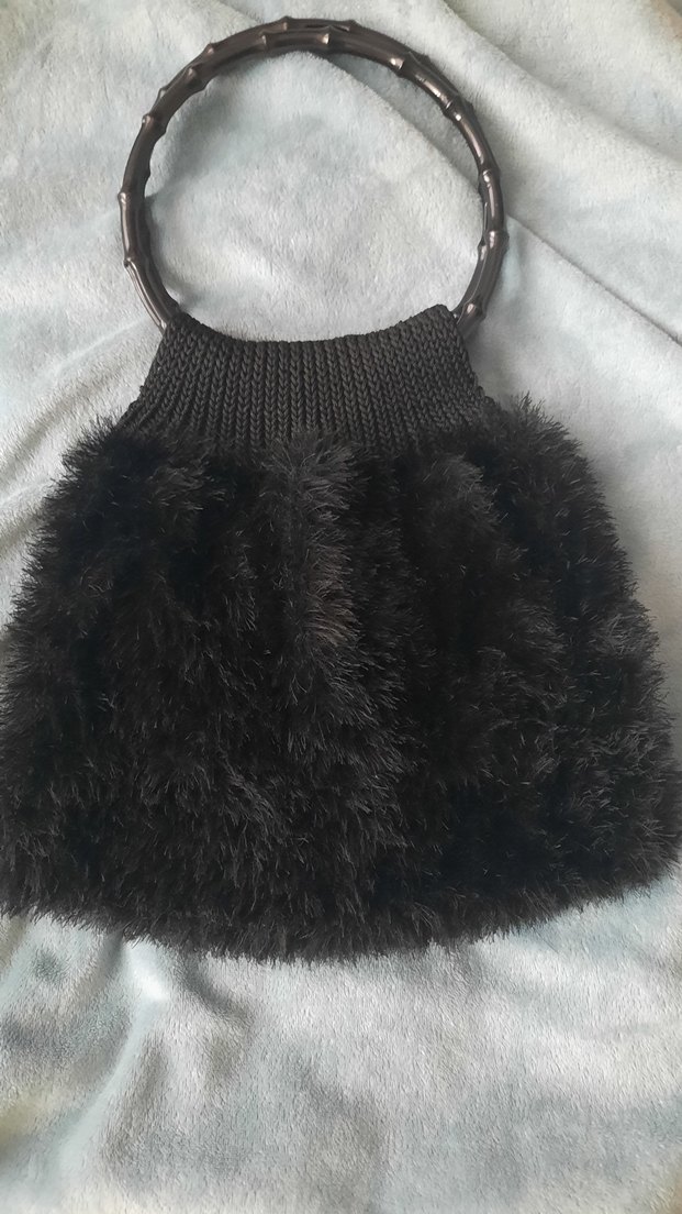 Siyah Kürklü Örgü Kadın Çanta - Görsel 2