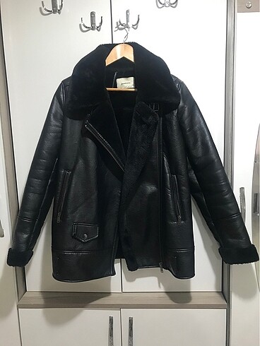 Stradivarius biker mont