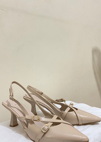 Bej Stiletto Tokalı Abiye Ayakkabı