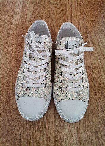 Kinetix Converse Ayakkabı