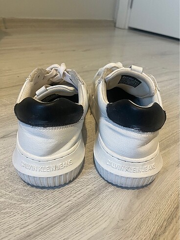 38 Beden beyaz Renk Calvin klein beyaz sneaker ayakkabı