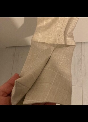 Bershka Kendime küçük geldiği için satıyorum. Tekliflere açığım fiyat de