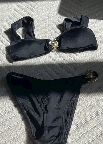 Trendyol & Milla Zincir Detaylı Siyah Yılan Desenli Bikini