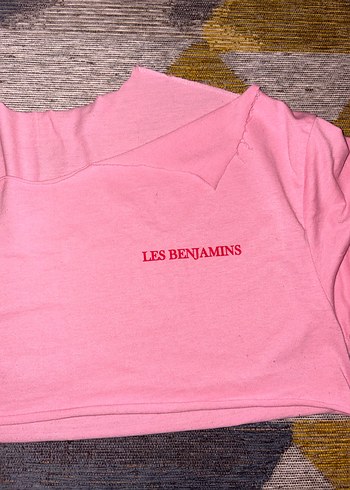 Les benjamins Omzu düşük Crop - Görsel 2