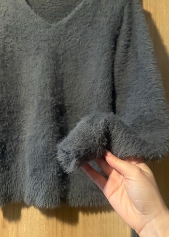 Gri V Yaka Kadın Triko yün Kazak - Görsel 2