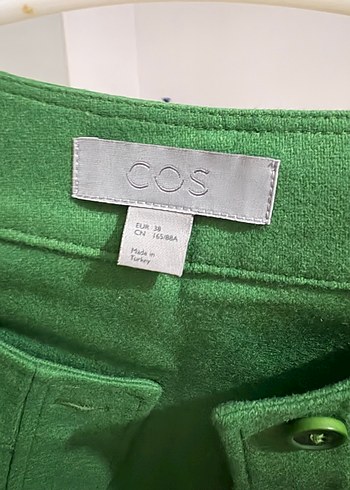 Düğmeli Yeşil ceket - Görsel 2