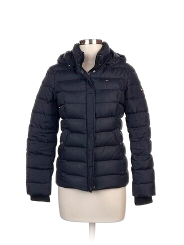 Tommy Hilfiger Mont %70 İndirimli.