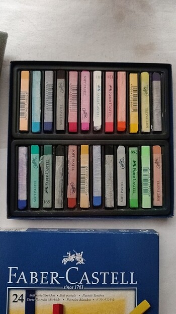  Faber-Castell 24 Soft pastels