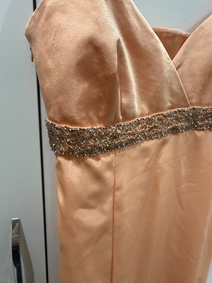 Bej Uzun V Yaka Drapeli Kadın Abiye Elbise - Görsel 2