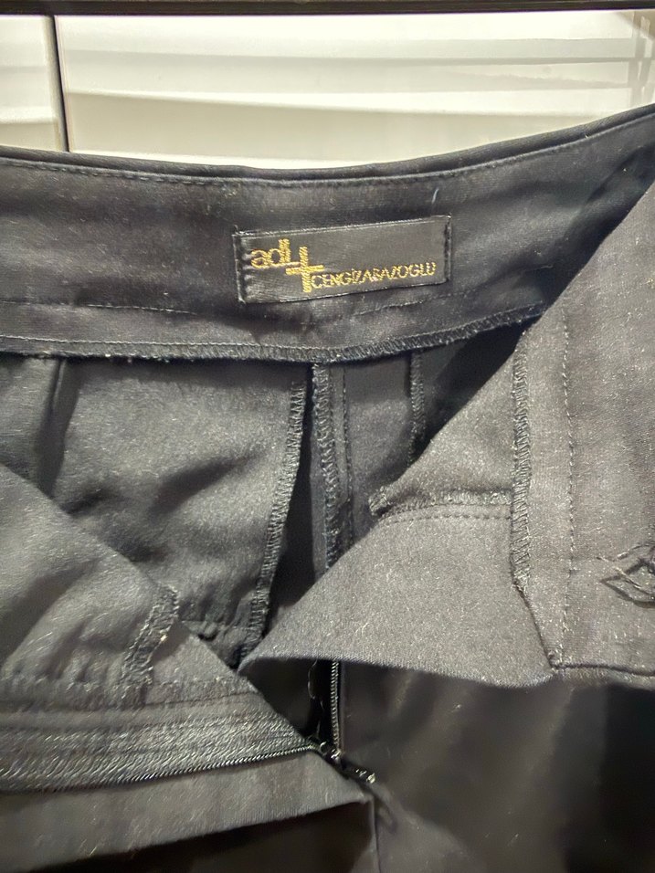 Siyah Kemerli Yüksek Bel Mini Şort - Görsel 4