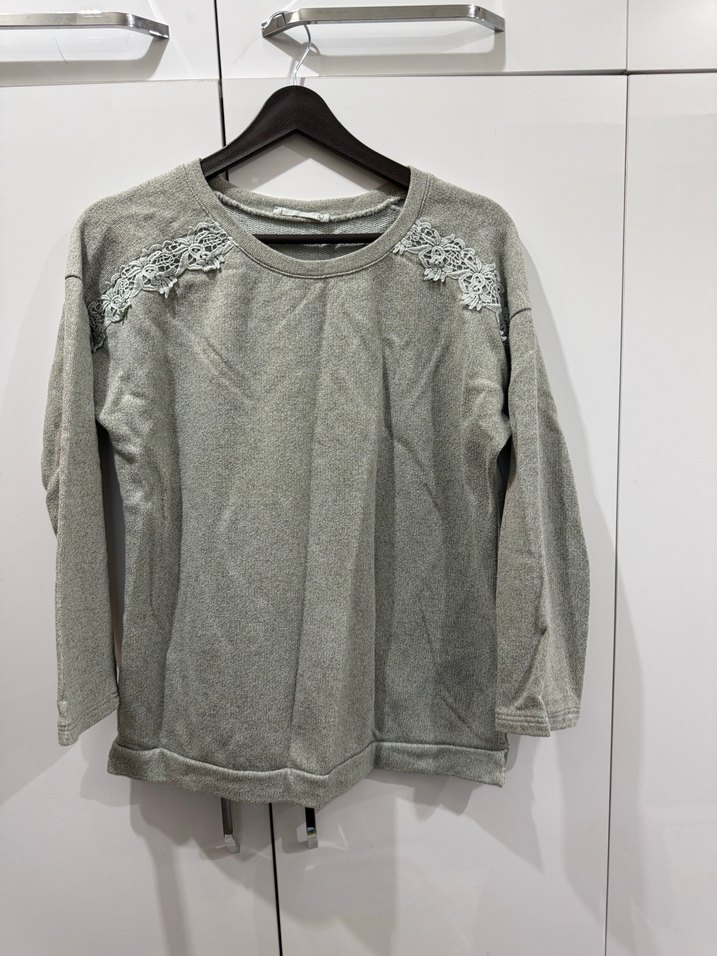 Gri Dantel Detaylı Kadın Triko Kazak - Görsel 5