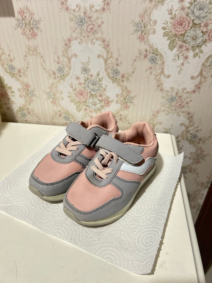 Kız Çocuk Pembe Gri Cırt Cırtlı Spor Ayakkabı - Görsel 2