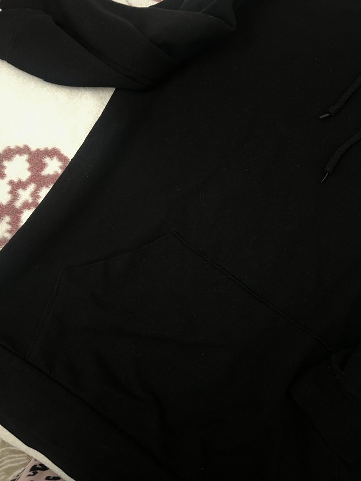 Siyah Kapüşonlu Rahat Kesim Sweatshirt - Görsel 2