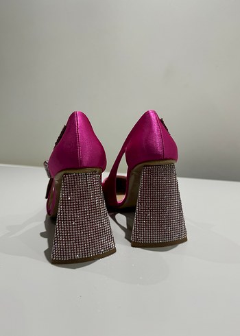 36 Beden pembe Renk Parlak Pembe Tokalı Stiletto Abiye Ayakkabı