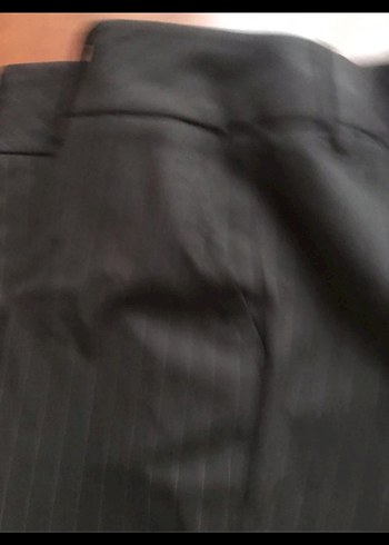 Siyah Pilili Kadın Kumaş Pantolon - Görsel 4