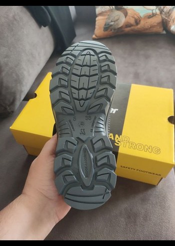 Gripper marka çelik burunlu kompozit iş ayakkabısı 38 numara. - Görsel 2