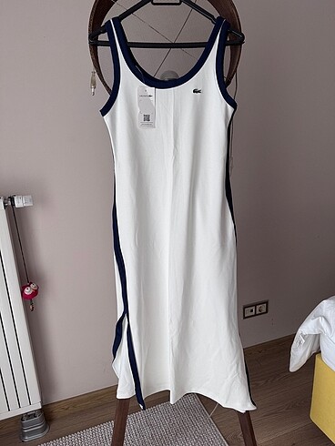 m Beden beyaz Renk Lacoste marka slim fit elbise