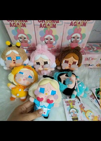 CRY BABY POP MART ANAHTARLIK