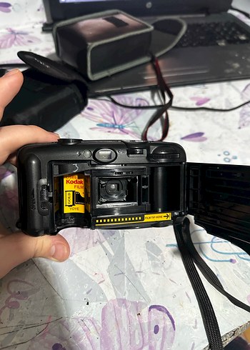 Kodak KB10 Siyah Filmli Kamera analog fotoğraf makinesi - Görsel 4