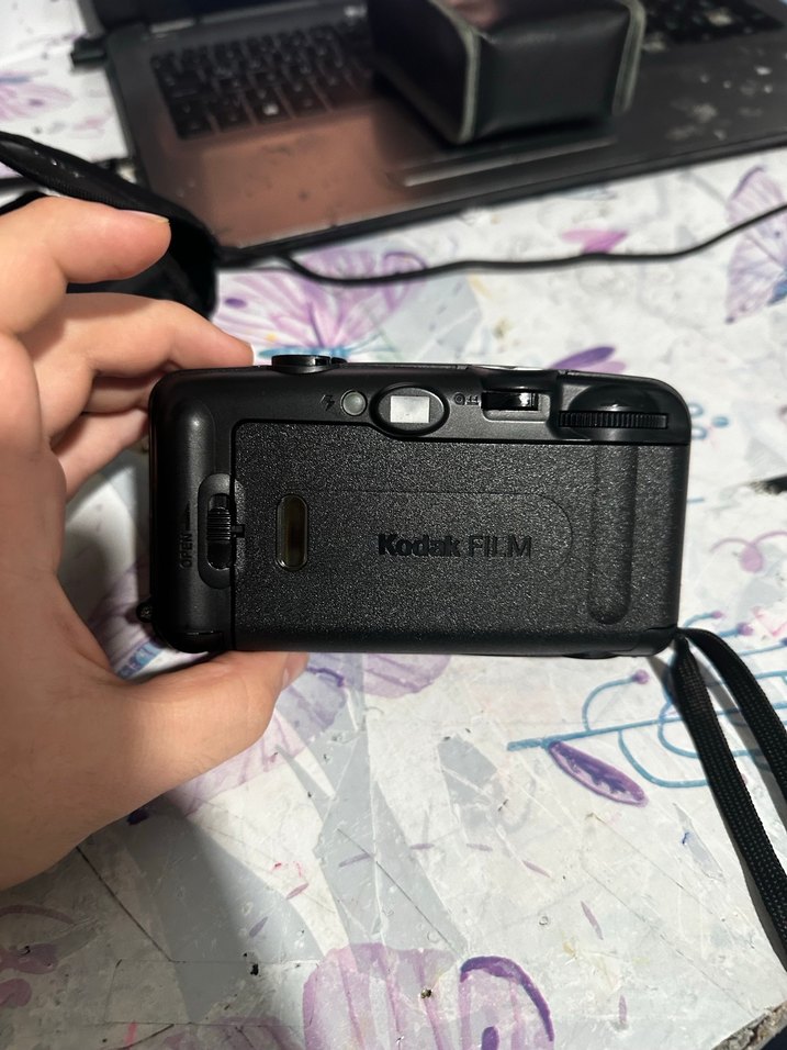 Kodak KB10 Siyah Filmli Kamera analog fotoğraf makinesi - Görsel 3