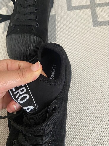 37 Beden siyah Renk Converse ayakkabı Aeropostale marka