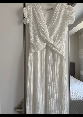 Beyaz elbise - Görsel 3