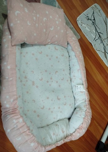 HelloBaby Pembe Desenli Bebek Yatağı ve Yastık Seti