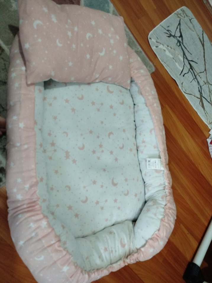Pembe Desenli Bebek Yatağı ve Yastık Seti - Görsel 2