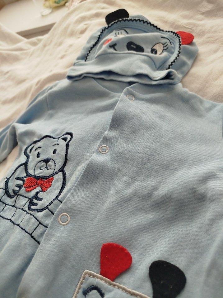 Kapüşonlu Uzun Kollu Bebek Tulumu - Görsel 2