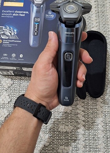 Philips Philips Shaver 8000 Tıraş Makinesi 