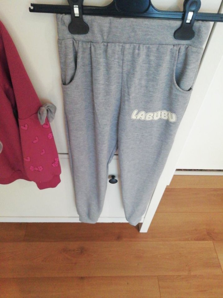 LABUBU BASKILI 8_9 YAŞ EŞOFMAN TAKIM - Görsel 3