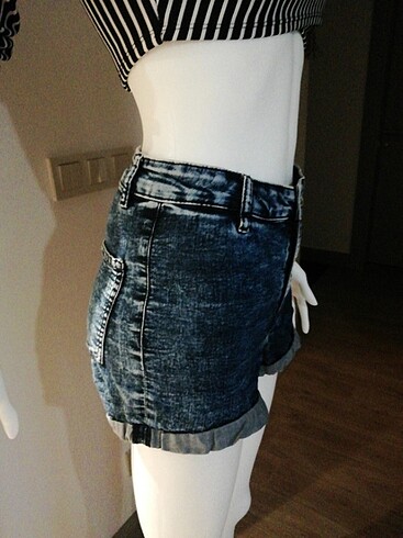 36 Beden H&M ALAÇATI STİLİ KOT ŞORT