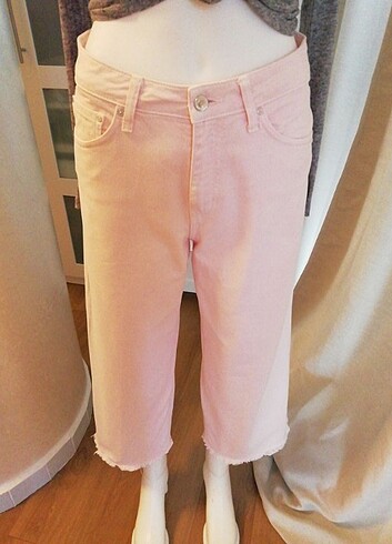 MAVİ BODRUM PUSLU PEMBE JEANS 