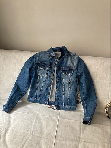 Kıyafetler - Görsel 4