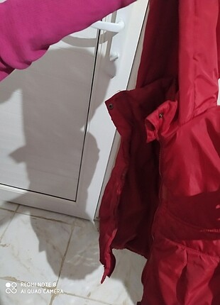 LC Waikiki 5/6 yaş ki çocuk montu