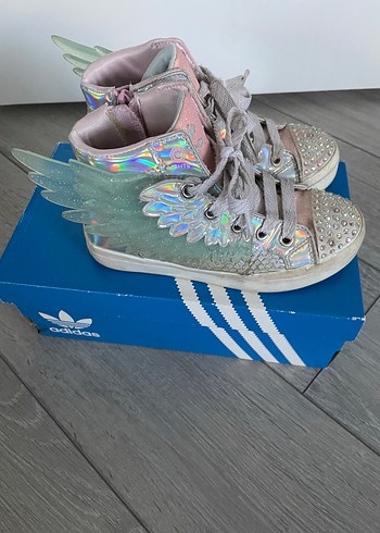 27 Beden SKECHERS IŞIKLI KIZ ÇOCUK BOT