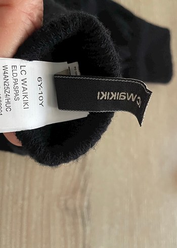 Kedi Figürlü Siyah Eldiven ve Kırmızı Bere - Görsel 7