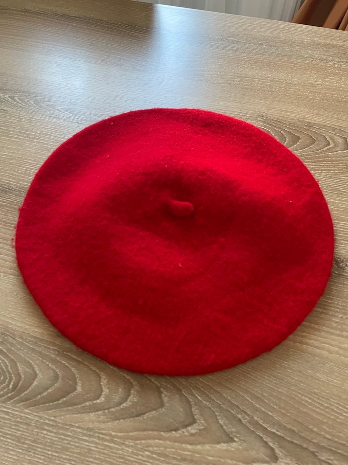 Kedi Figürlü Siyah Eldiven ve Kırmızı Bere - Görsel 2