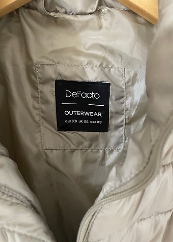 Erkek Bej Yüksek Yakalı şişme Yelek - Görsel 2