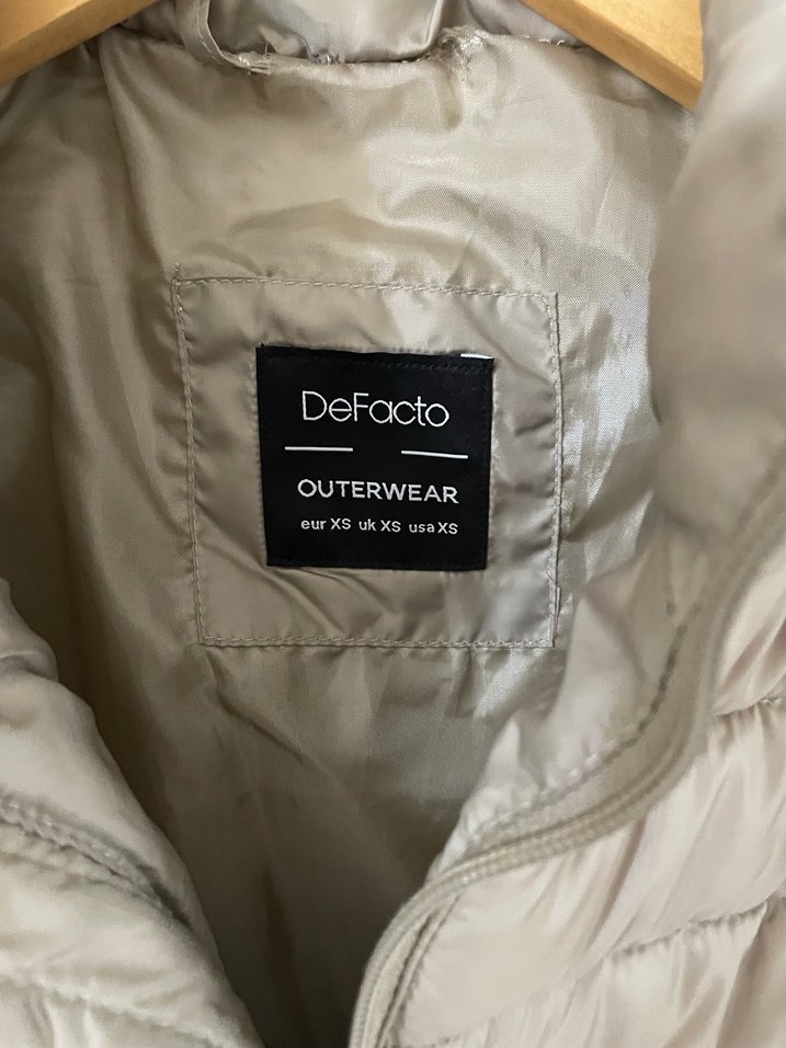 Erkek Bej Yüksek Yakalı şişme  Yelek - Görsel 2