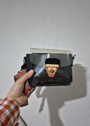 Kadın çapraz kol Çantası - Görsel 2