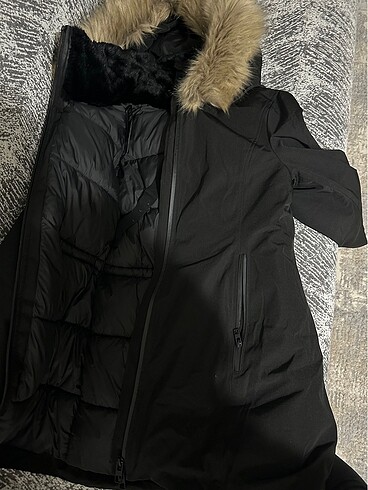 Zara Zara su geçirmez anorak mont